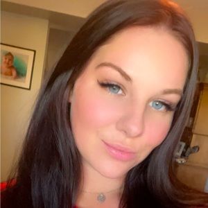 Meet your Posher, Mandy